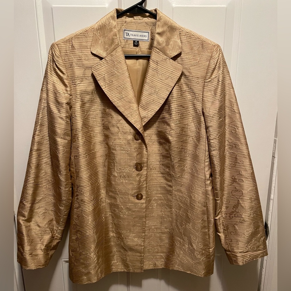 EUC Travis Ayer’s Gold silk Blazer lined size 14
